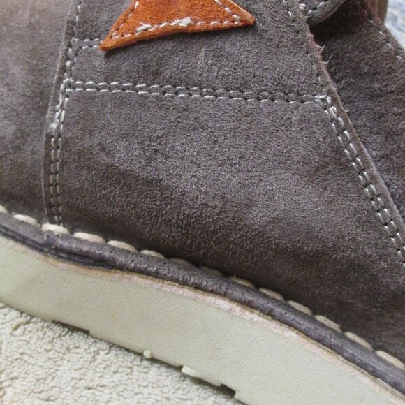 Hush Puppies Suede Mens Shoes Brown US Size 9 Natural Button Up MINT Condition - Picture 13 of 16